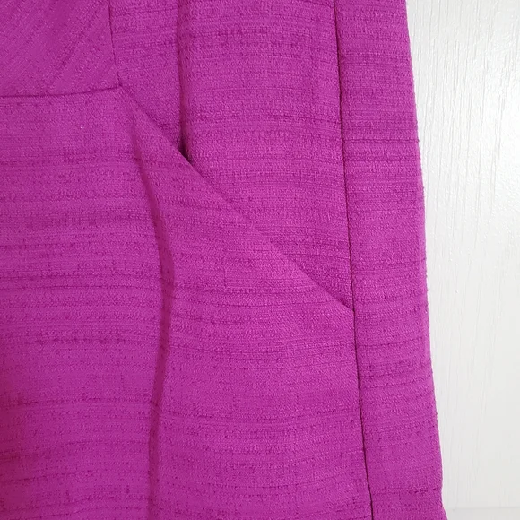 Loft Dress - Picture 3 of 5